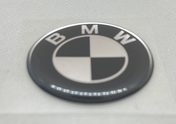 3D BMW logo (Silver black/blue)