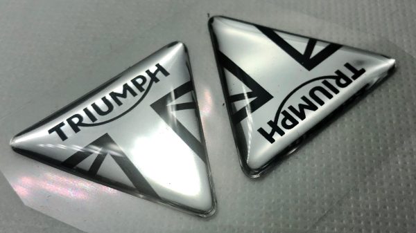 3D Triumph logo (Silver)