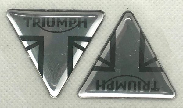 3D Triumph logo (Silver)