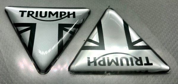 3D Triumph logo (Silver)