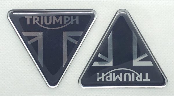 3D Triumph logo (Silver black)