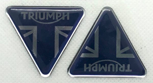 3D Triumph logo (Silver blue)